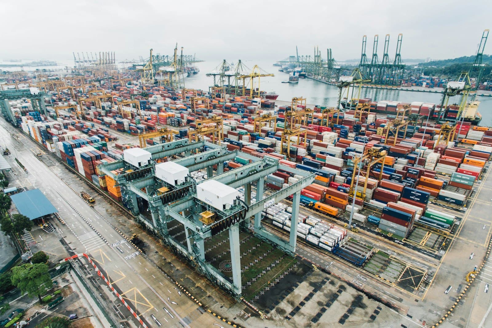 Logistik & Re-Commerce